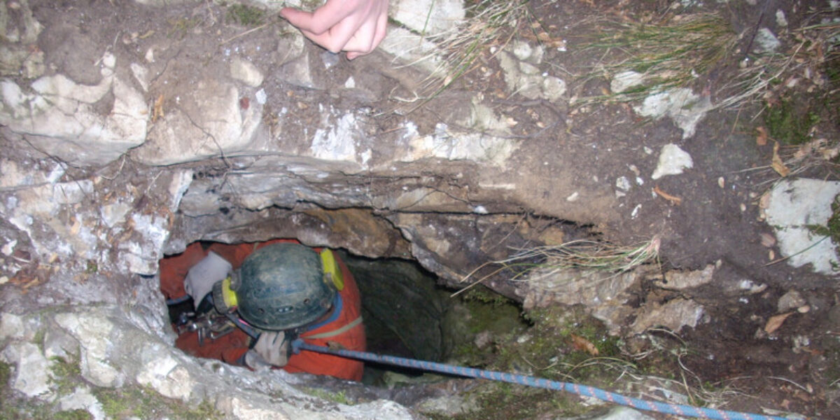 https://assets.gazzettadelsud.it/2026/06/speleologo-1200x600.jpg