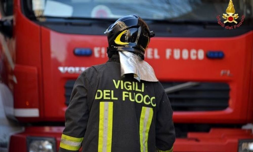 dramma a perugia esplosione in una palazzina di quattro piani coinvolte persone da Gazzettadelsud.it dramma a perugia esplosione in una palazzina di quattro piani coinvolte persone