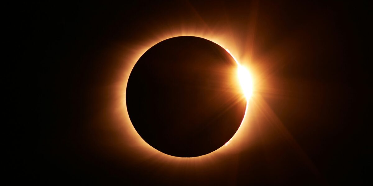 eclissi di sole del 12 agosto 2026 a che ora vederla citt224 per citt224 da Gazzettadelsud.it eclissi di sole del 12 agosto 2026 a che ora vederla citt224 per citt224