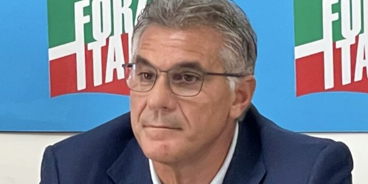 caltanissetta corruzione al cefpas arresti domiciliari per il deputato ars riccardo gallo 7 sospensioni i nomi da Gazzettadelsud.it caltanissetta corruzione al cefpas arresti domiciliari per il deputato ars riccardo gallo 7 sospensioni i nomi