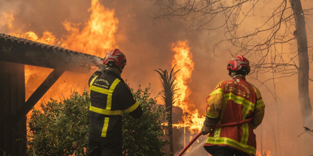 https://assets.gazzettadelsud.it/2026/07/Incendio-nel-sud-della-Francia-1200x600.jpg