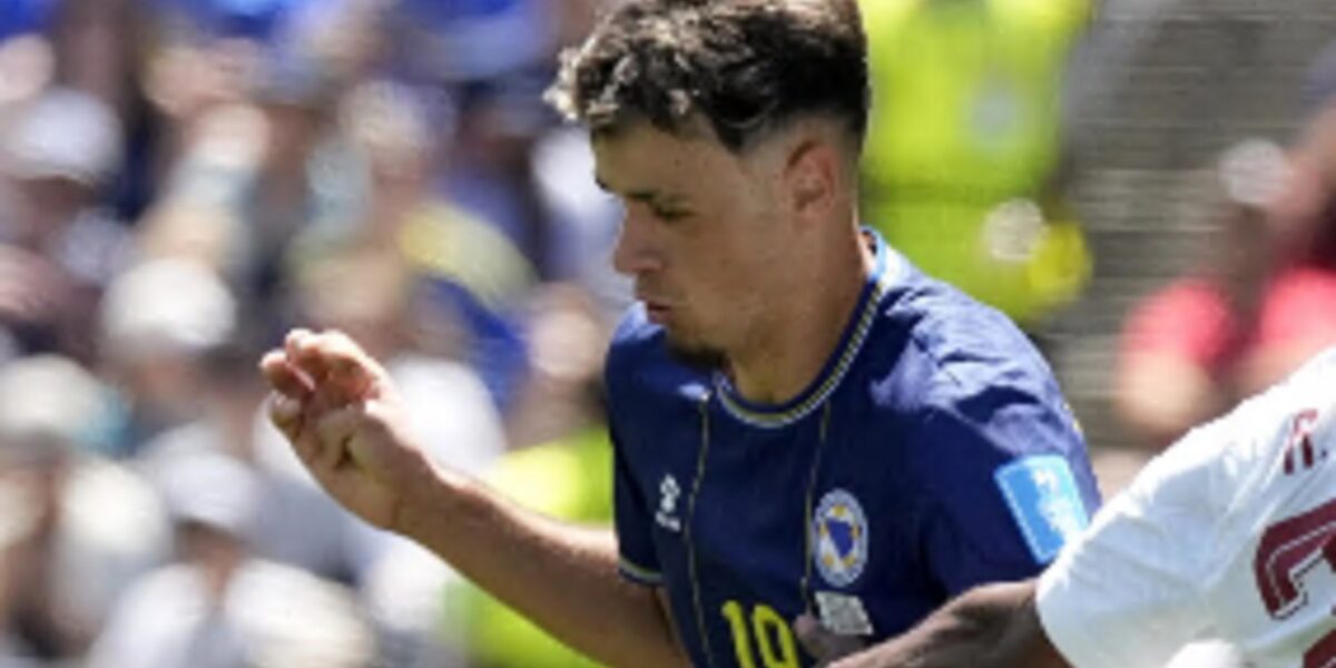 chi 232 kerim alajbegovic il 2007 bosniaco che la juve prova a strappare al bayer leverkusen fu decisivo negli spareggi fatali all italia da Gazzettadelsud.it chi 232 kerim alajbegovic il 2007 bosniaco che la juve prova a strappare al bayer leverkusen fu decisivo negli spareggi fatali all italia