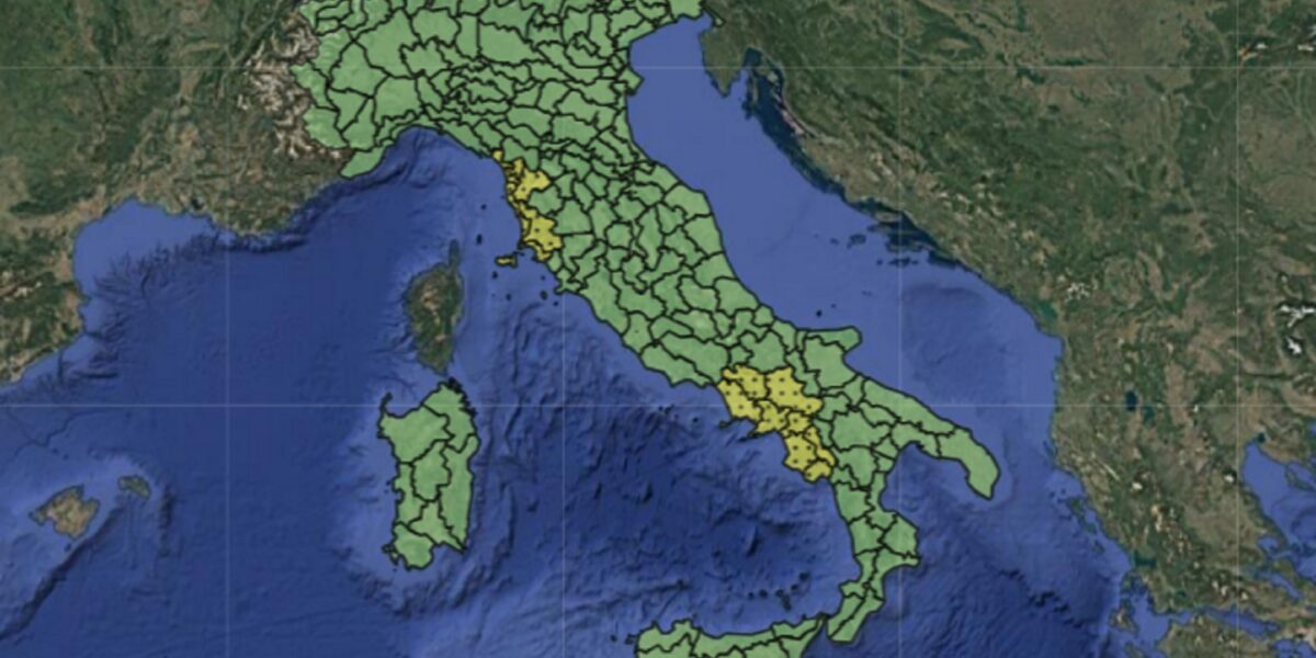 meteo la settimana parte con i temporali al sud ma 232 in arrivo una lunga fase di caldo fino a 7 gradi sopra la media entro il weekend da Gazzettadelsud.it meteo la settimana parte con i temporali al sud ma 232 in arrivo una lunga fase di caldo fino a 7 gradi sopra la media entro il weekend