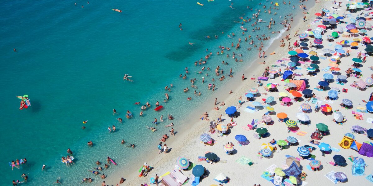 meteo sicilia e calabria verso il picco di caldo punte di 45 gradi gioved236 e venerd236 temporali al nord da Gazzettadelsud.it meteo sicilia e calabria verso il picco di caldo punte di 45 gradi gioved236 e venerd236 temporali al nord