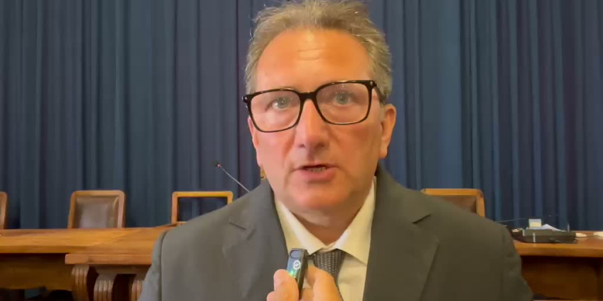 Relazione di inizio mandato al Comune di Messina, il presidente del Consiglio replica alle polemiche: “Nessun obbligo di riferire in Aula”