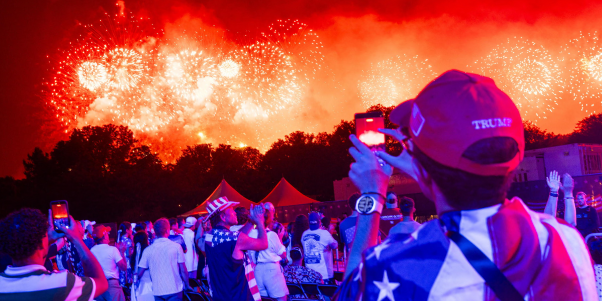 https://assets.gazzettadelsud.it/2026/07/festeggiamenti-usa-4-luglio-indipendence-day-1200x600.png