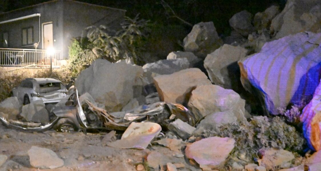 terremoto a napoli scossa di magnitudo 47 nei campi flegrei la pi249 forte degli ultimi 40 anni gente in strada feriti e danni da Gazzettadelsud.it terremoto a napoli scossa di magnitudo 47 nei campi flegrei la pi249 forte degli ultimi 40 anni gente in strada feriti e danni