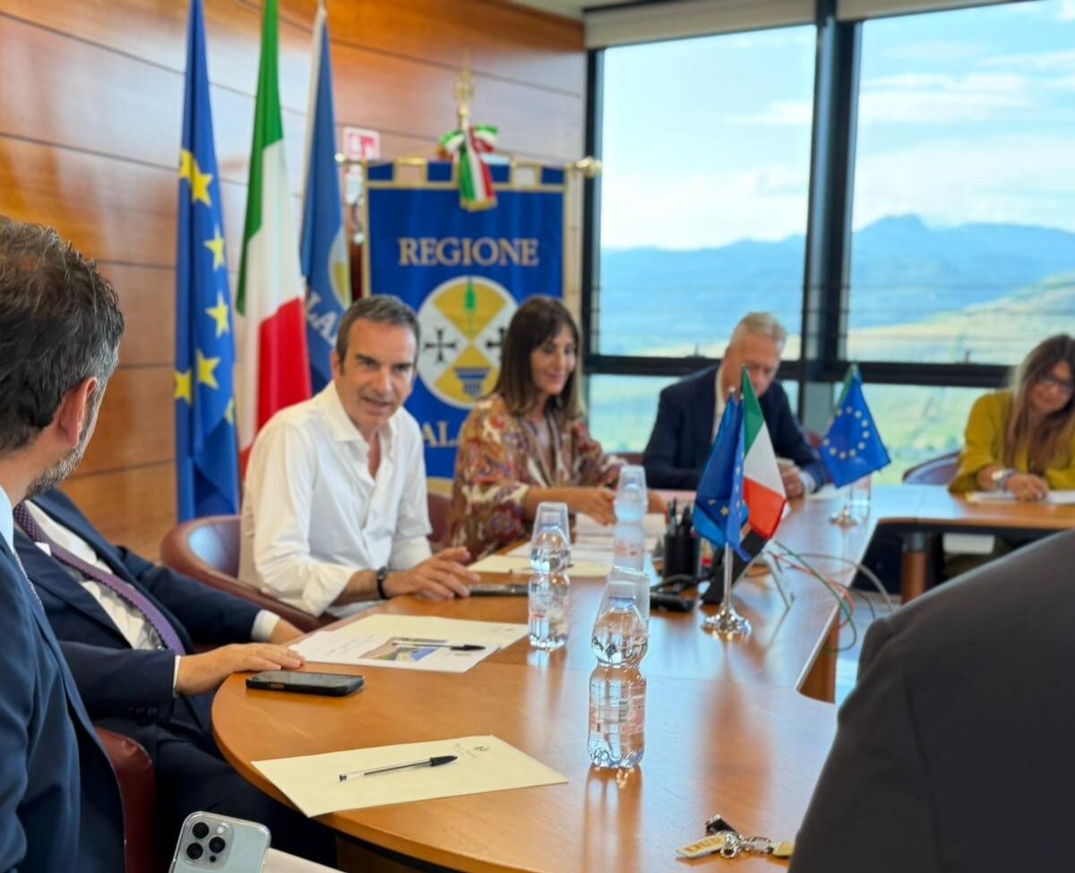 Riunione della Giunta Occhiuto