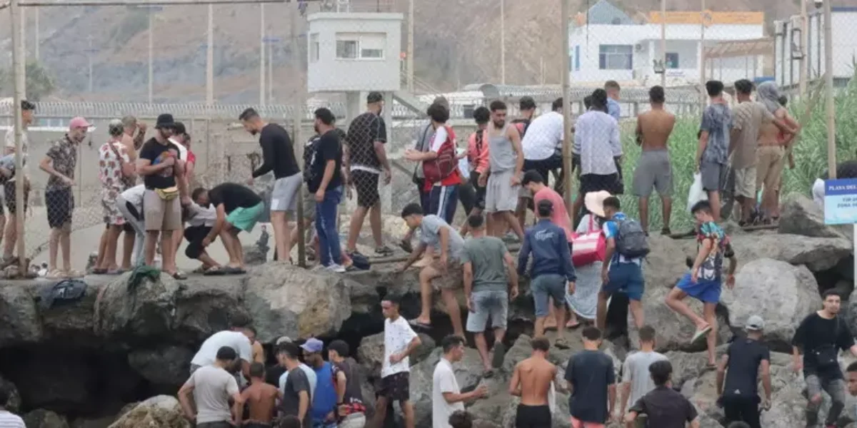 https://assets.gazzettadelsud.it/2026/07/migranti-ceuta-1200x600.webp