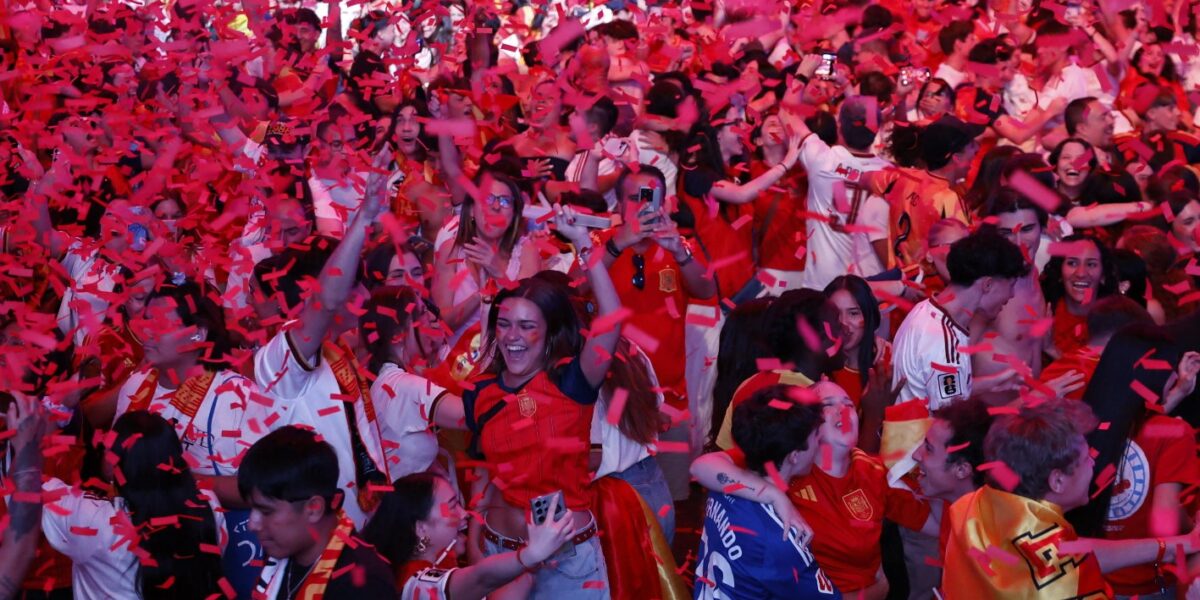 la spagna dei record sul tetto del mondo che festa a madrid e in tutta europa da Gazzettadelsud.it la spagna dei record sul tetto del mondo che festa a madrid e in tutta europa