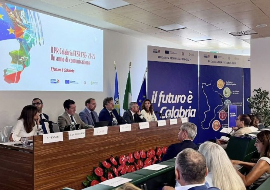 Dal Pnrr al Fesr-Fse, la Regione Calabria fa i conti con i “progetti lumaca”