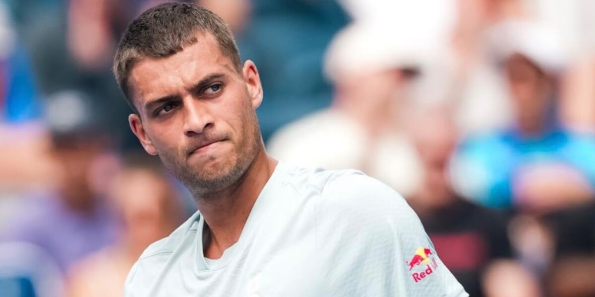 atp 1000 cincinnati cobolli batte jodar in rimonta e vola ai quarti di finale da Gazzettadelsud.it atp 1000 cincinnati cobolli batte jodar in rimonta e vola ai quarti di finale