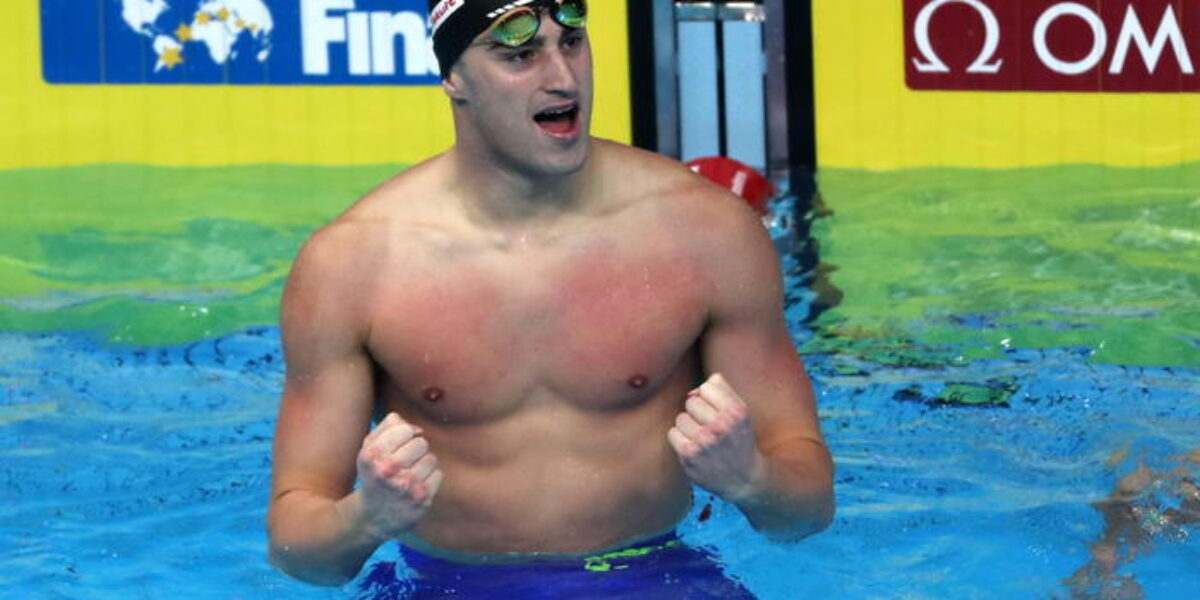 https://assets.gazzettadelsud.it/2026/08/alberto-razzetti-nuoto-1200x600.jpg