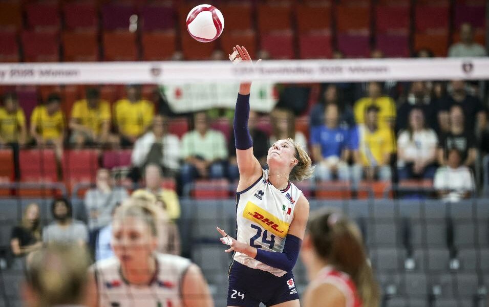 europei pallavolo femminile l italia senza problemi all esordio 3 0 alla croazia da Gazzettadelsud.it europei pallavolo femminile l italia senza problemi all esordio 3 0 alla croazia