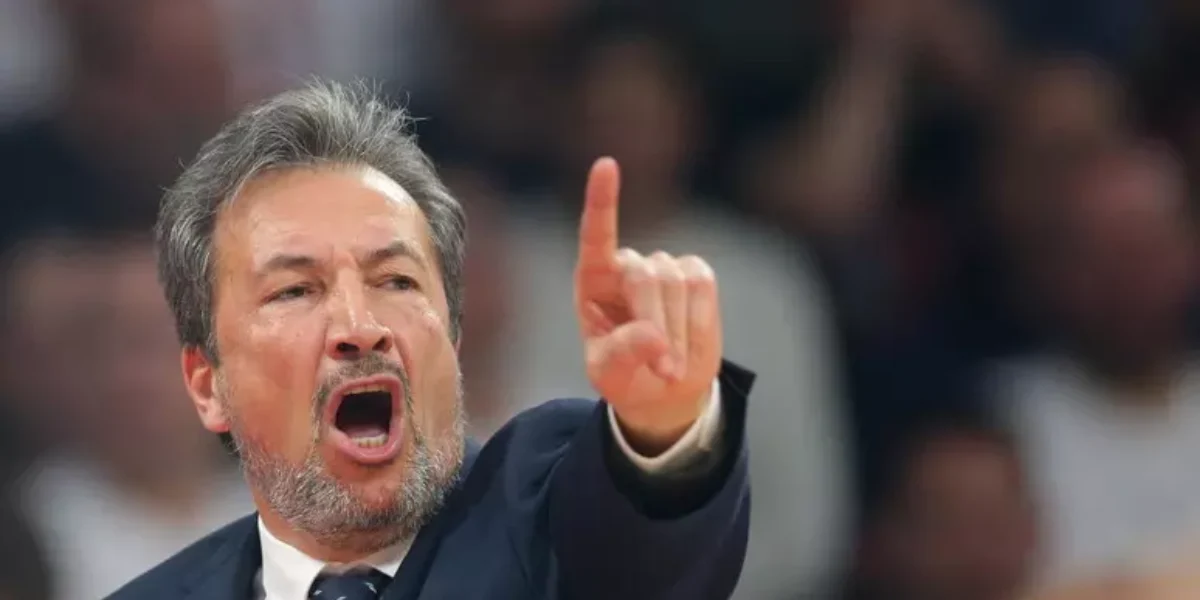 qualificazioni mondiali italbasket ko contro jokic non basta lottare la serbia vince 76 64 a pesaro da Gazzettadelsud.it qualificazioni mondiali italbasket ko contro jokic non basta lottare la serbia vince 76 64 a pesaro