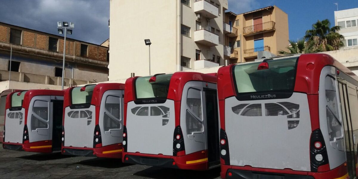 Reggio Calabria: bus elettrici contro il caro carburante, l’investimento fa risparmiare l’Atam