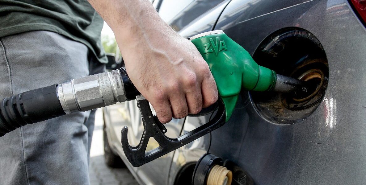 caro carburanti l italia arranca il ministro pichetto fratin possibile soluzione in 25 giorni per gli aiuti mirati da Gazzettadelsud.it caro carburanti l italia arranca il ministro pichetto fratin possibile soluzione in 25 giorni per gli aiuti mirati