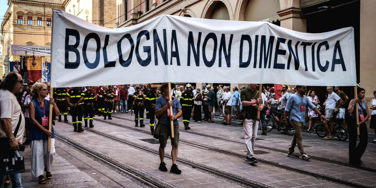 https://assets.gazzettadelsud.it/2026/08/commemorazione-strage-bologna-1200x600.jpg
