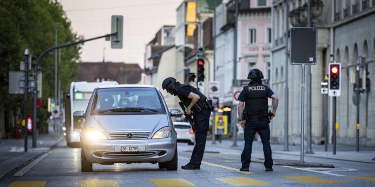 sparatoria contro un rave in svizzera uccisa una 22enne abruzzese non esclusa l ipotesi terrorismo da Gazzettadelsud.it sparatoria contro un rave in svizzera uccisa una 22enne abruzzese non esclusa l ipotesi terrorismo