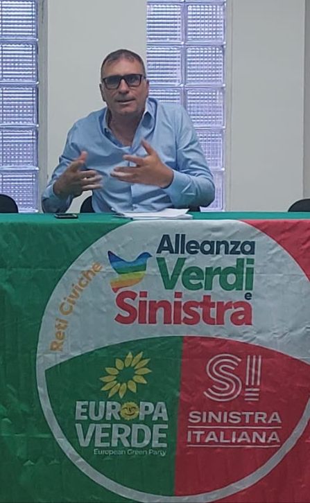 Sanità, Campana: «La Regione Calabria decide dove si sopravvive a un infarto guardando il colore dei sindaci. Pronti gli esposti in Procura»