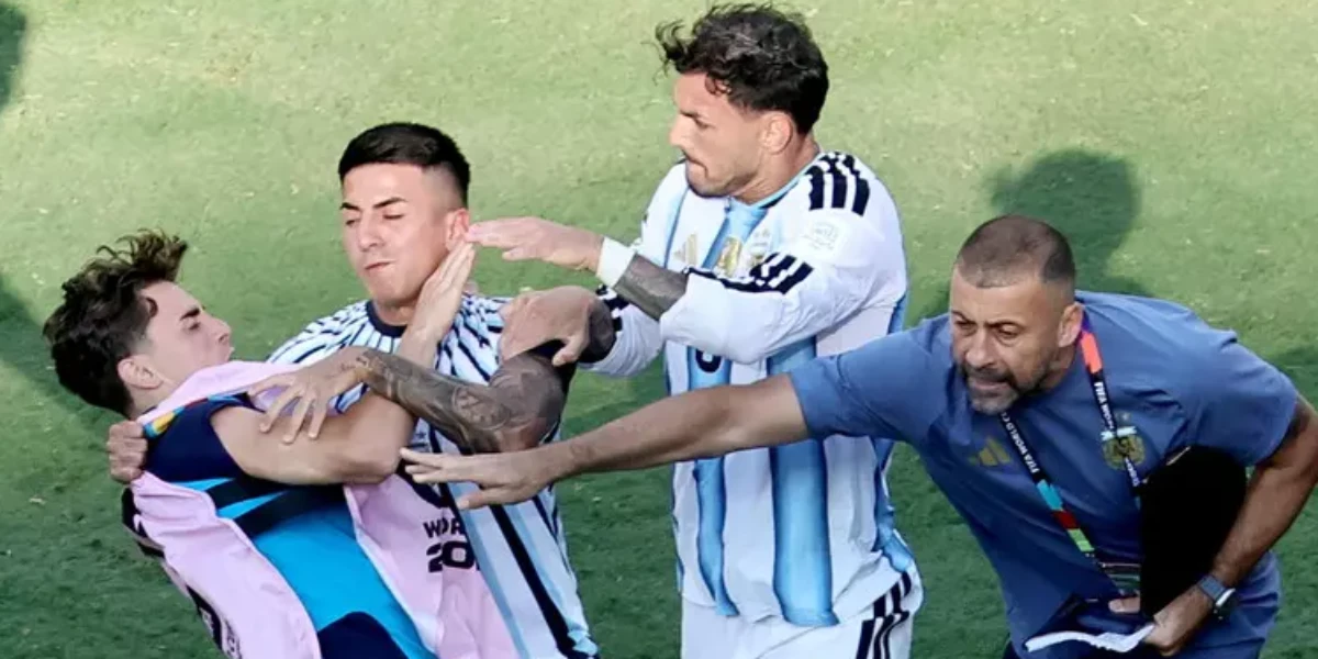 stangata fifa sull argentina dopo la finale persa con la spagna 10 turni a paredes 7 a molina da Gazzettadelsud.it stangata fifa sull argentina dopo la finale persa con la spagna 10 turni a paredes 7 a molina