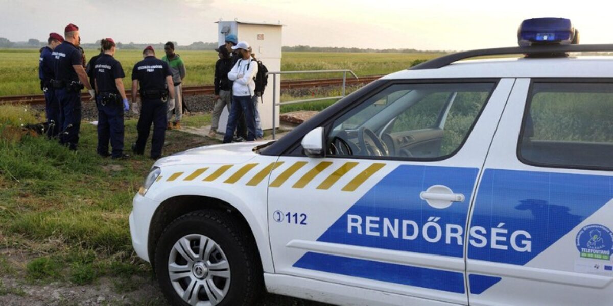 autobus si ribalta in ungheria 12 morti e almeno 11 feriti gravi da Gazzettadelsud.it autobus si ribalta in ungheria 12 morti e almeno 11 feriti gravi