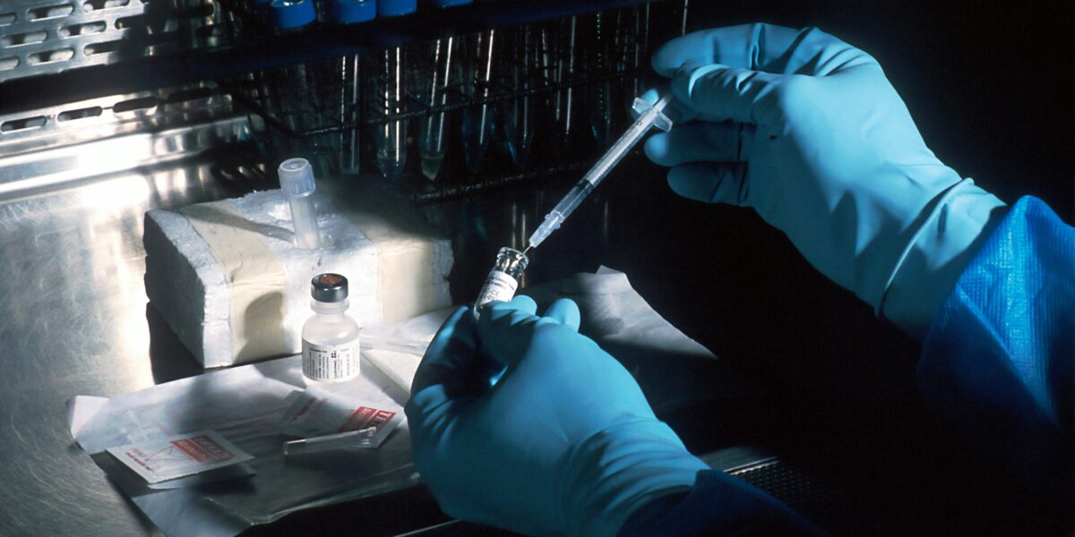 risultati positivi del test sul vaccino contro il melanoma moderna senza freni in borsa titolo vola a 130 da Gazzettadelsud.it risultati positivi del test sul vaccino contro il melanoma moderna senza freni in borsa titolo vola a 130