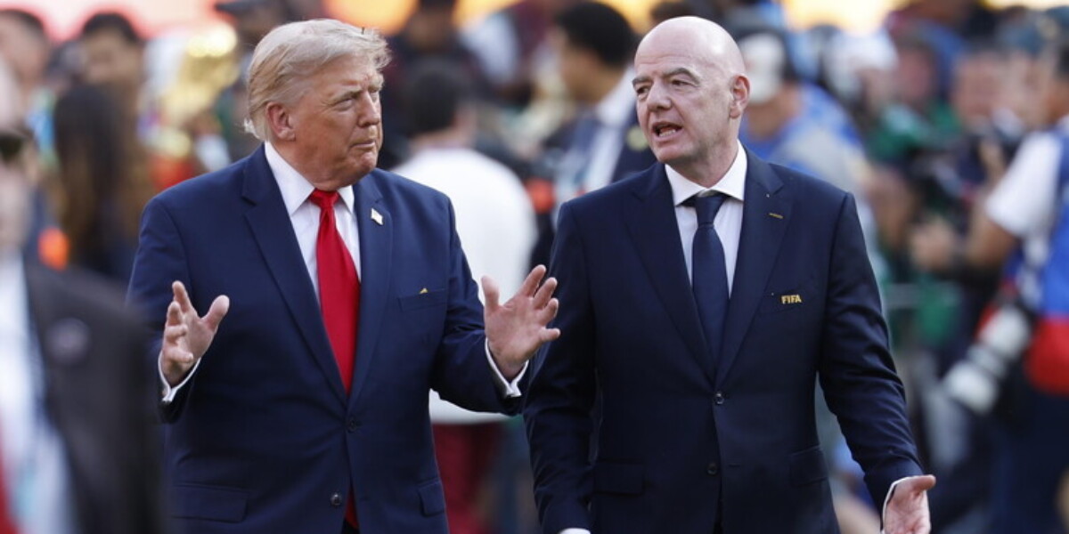https://assets.gazzettadelsud.it/2026/08/trump-infantino-1200x600-1785780623.jpg
