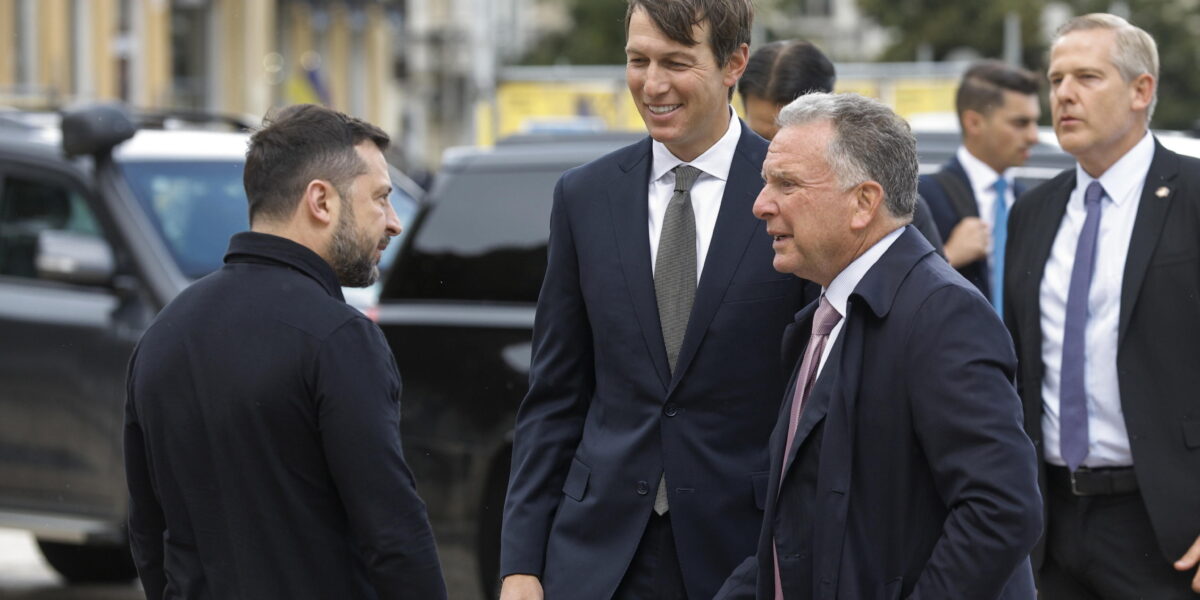 guerra in ucraina finito a kiev il primo incontro tra volodymyr zelenskyy e i due inviati di trump witkoff kushner da Gazzettadelsud.it guerra in ucraina finito a kiev il primo incontro tra volodymyr zelenskyy e i due inviati di trump witkoff kushner