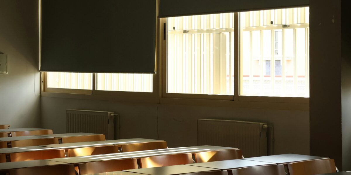 troppo caldo e aule senza condizionatori a rosolini la scuola slitta al 21 settembre da Gazzettadelsud.it troppo caldo e aule senza condizionatori a rosolini la scuola slitta al 21 settembre