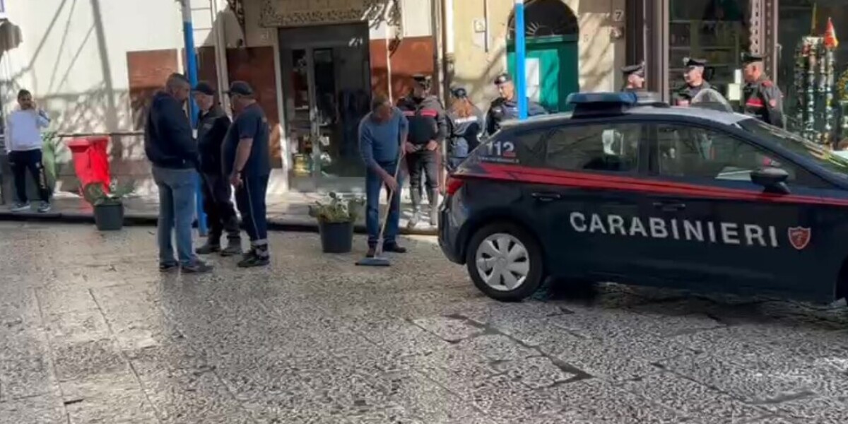 monreale dal caos alla pioggia di colpi ricostruite le fasi della strage da Gazzettadelsud.it monreale dal caos alla pioggia di colpi ricostruite le fasi della strage