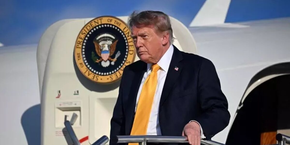 trump cambia look e diventa castano spopola sui social da Gazzettadelsud.it trump cambia look e diventa castano spopola sui social