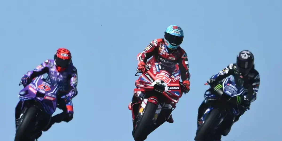 moto gp australia m marquez vince la sprint race e torna in testa al mondiale frattura per martin domani non corre da Gazzettadelsud.it moto gp australia m marquez vince la sprint race e torna in testa al mondiale frattura per martin domani non corre