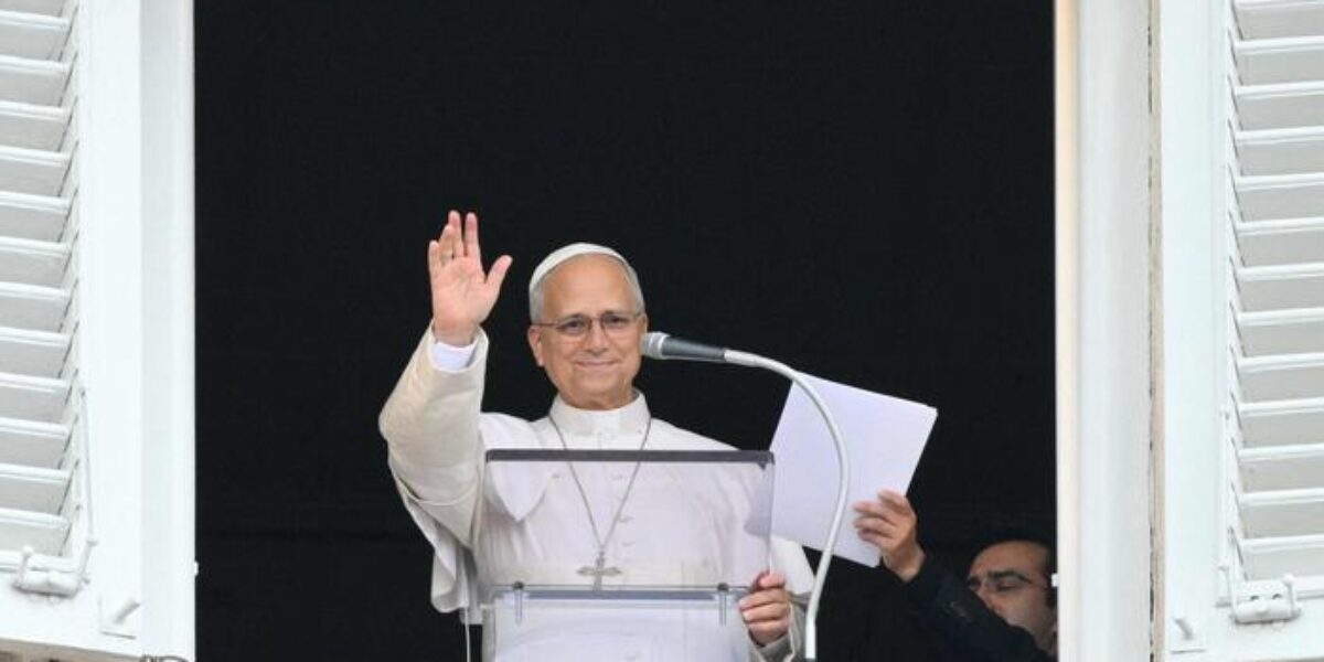 papa leone xiv si affaccia all angelus ges249 ci chiede di vivere senza compromessi liberi da cattive ambizioni da Gazzettadelsud.it papa leone xiv si affaccia all angelus ges249 ci chiede di vivere senza compromessi liberi da cattive ambizioni